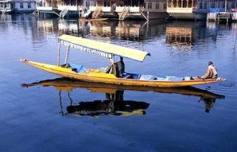 dal lake srinagar